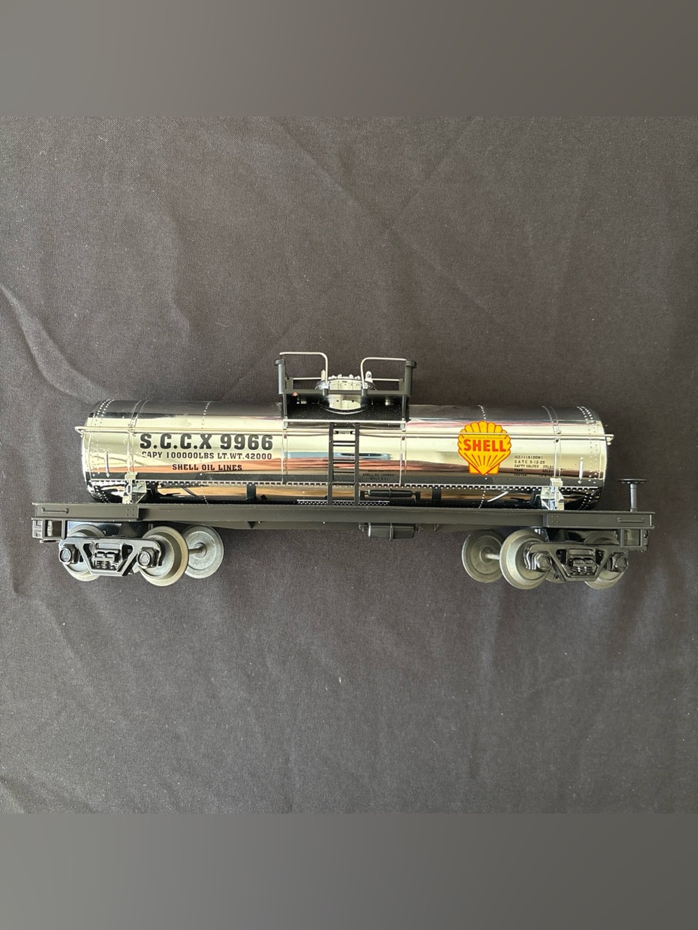 MTH RailKing O Gauge Chrome Shell Oil Tank Car SCCX 9966 O-27 Train
